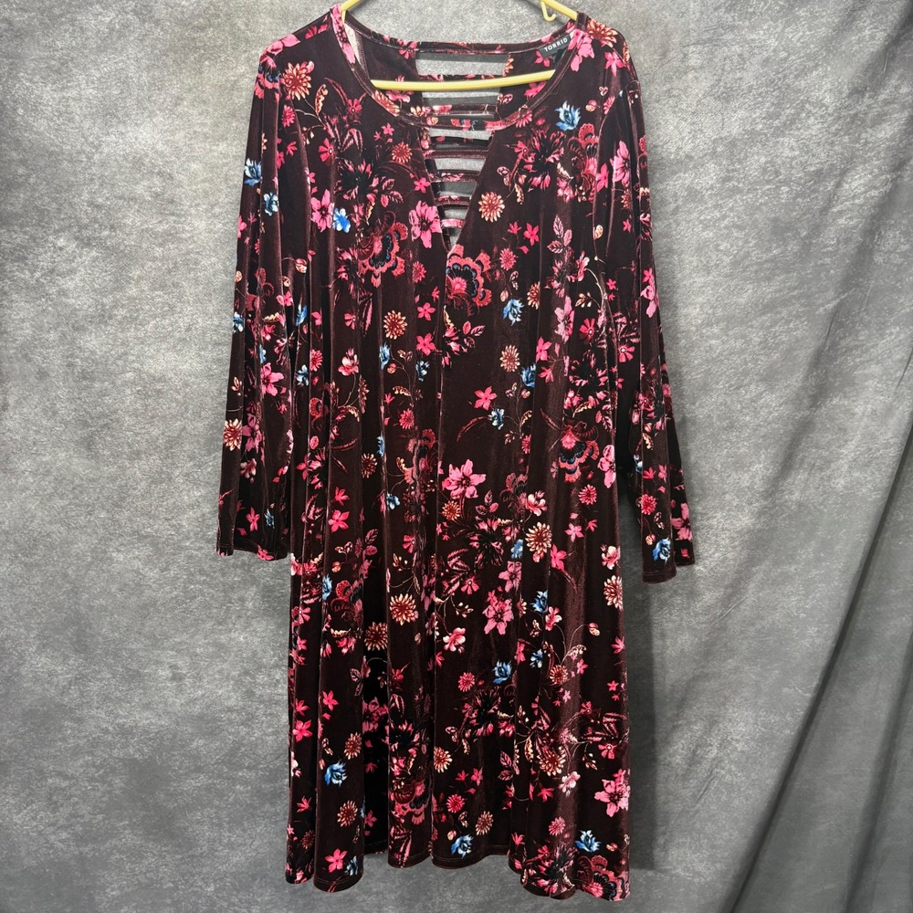 Torrid Floral Velvet Ladder Neck Mini Dress Size 4X Burgundy Dark Fairy Autumn